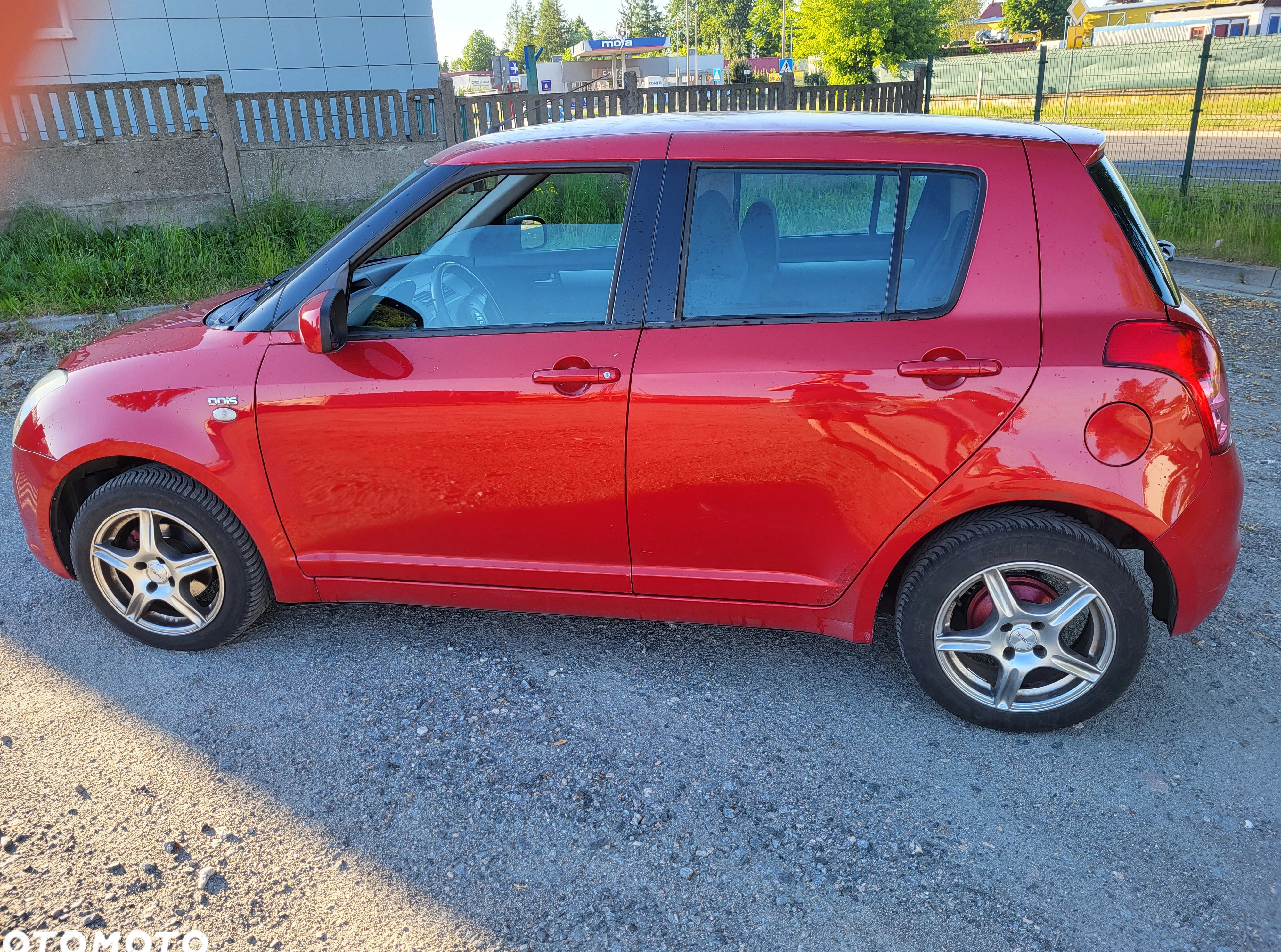 Suzuki Swift cena 9900 przebieg: 235000, rok produkcji 2008 z Goleniów małe 67